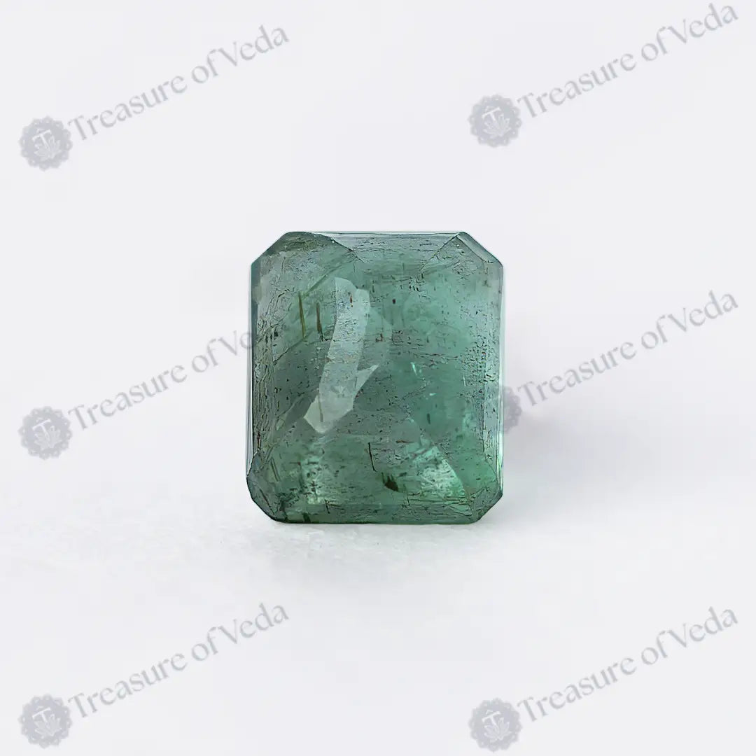Emerald - 4.77 Carats