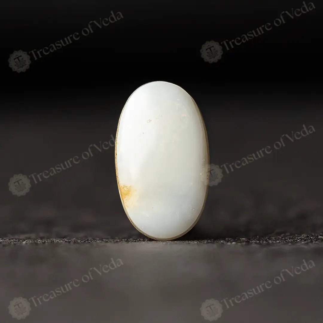 Opal - 3.8 Carats