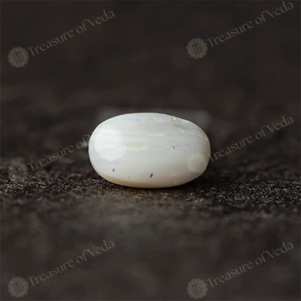 Opal - 2.9 Carats