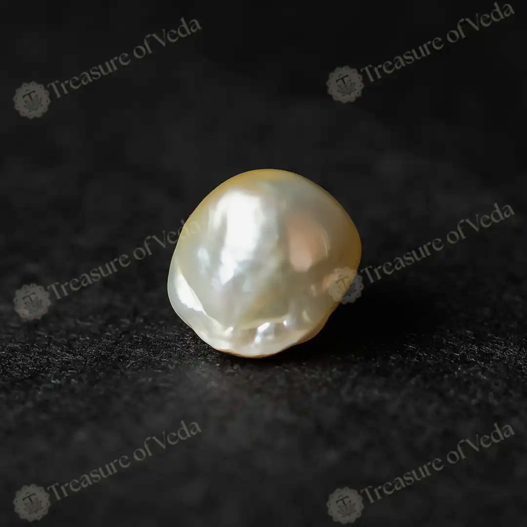 Pearl - 8.4 Carats