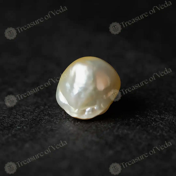 Pearl - 8.4 Carats