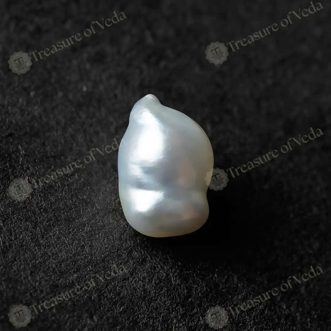 Pearl - 6.85 Carats