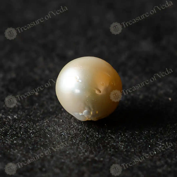 Pearl - 5.75 Carats