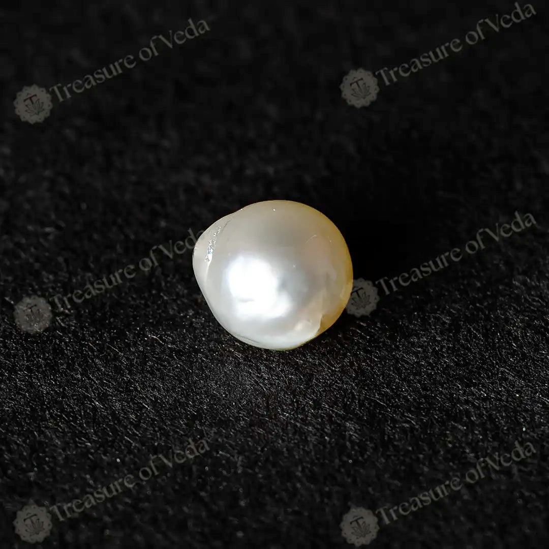 Pearl - 5.6 Carats
