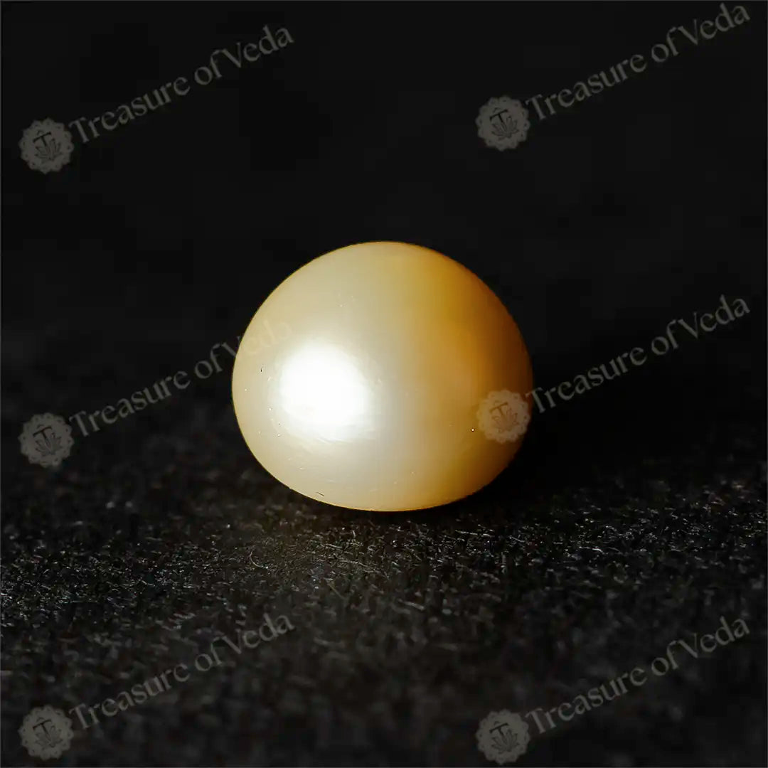 Pearl - 9.4 Carats
