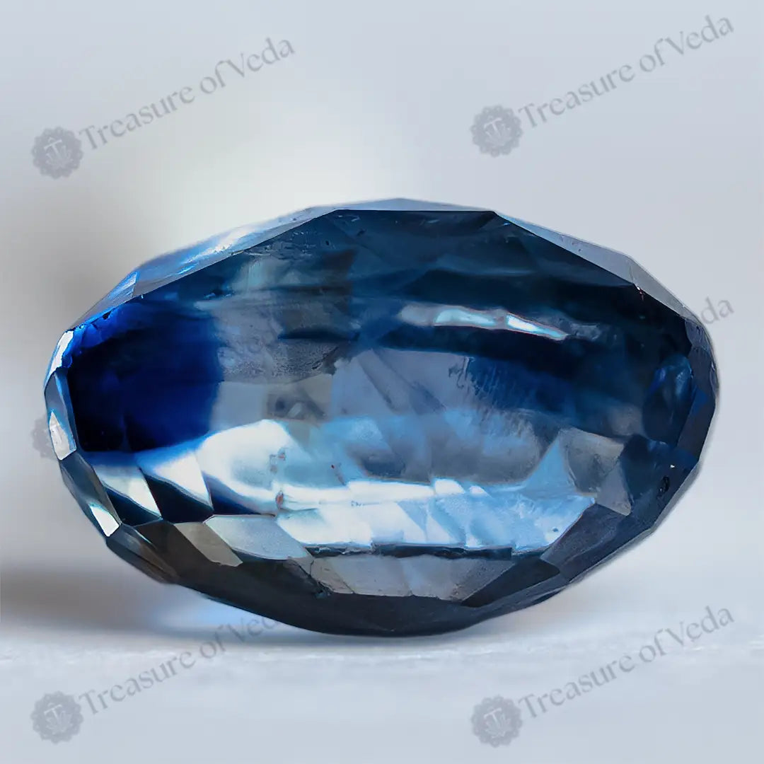 Blue Sapphire - 4.78 Carats