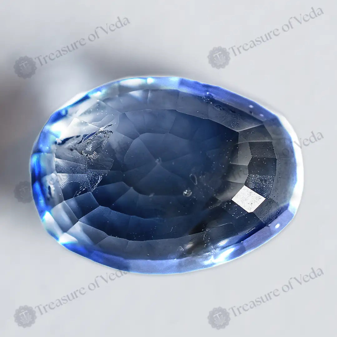 Blue Sapphire - 4.78 Carats