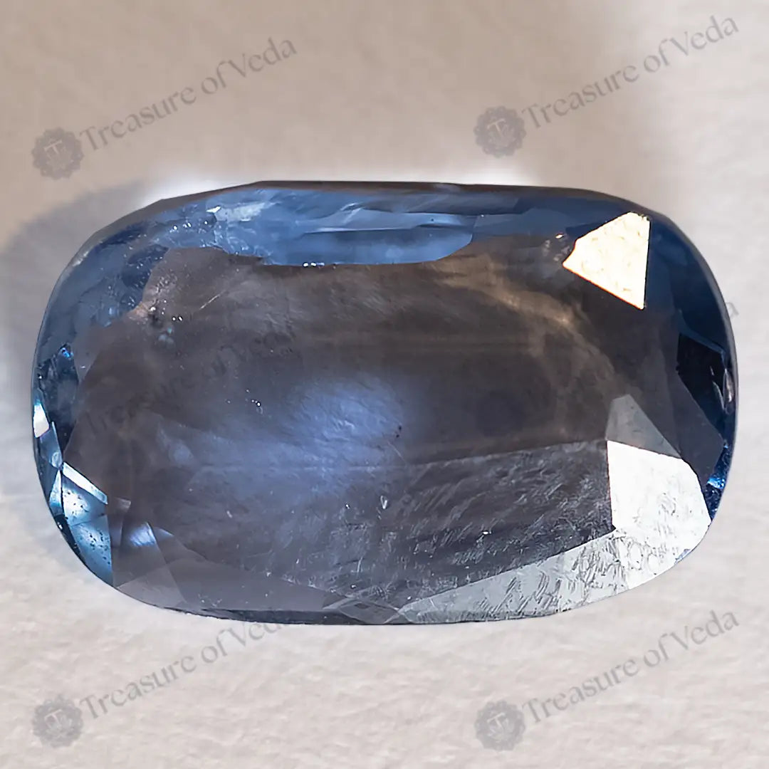Blue Sapphire - 4.08 Carats
