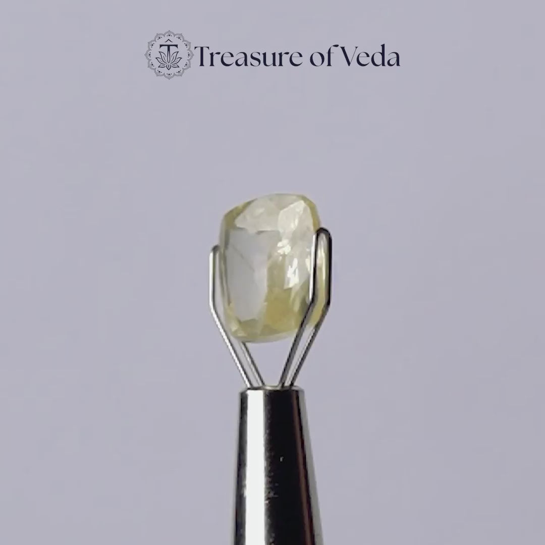 Yellow Sapphire - 5.5 Carats