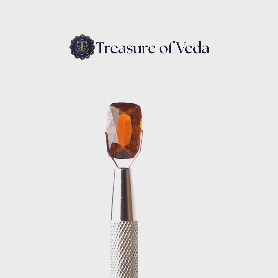 Hessonite  - 6.75 Carats