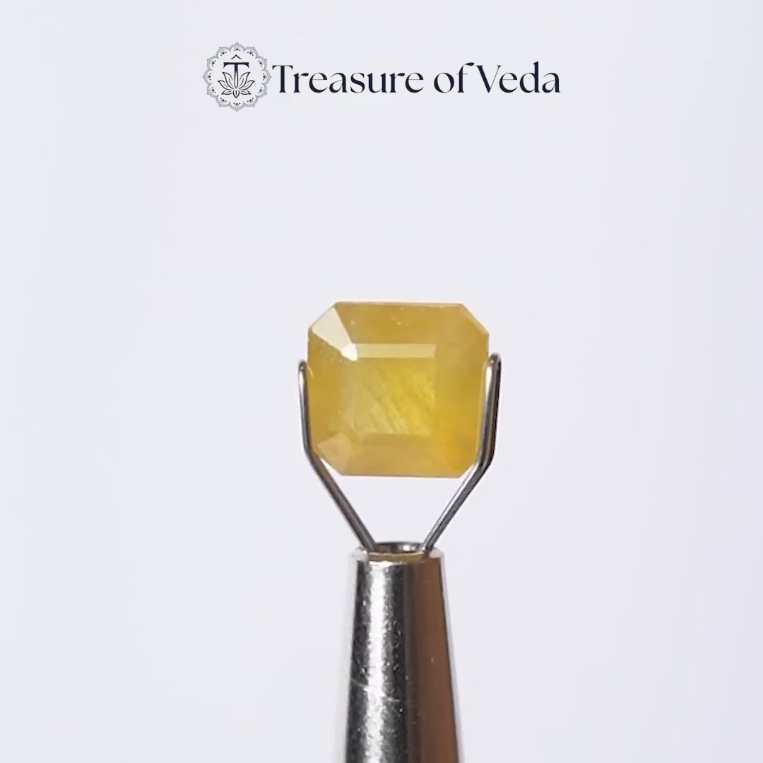 Yellow Sapphire - 5.85 Carats