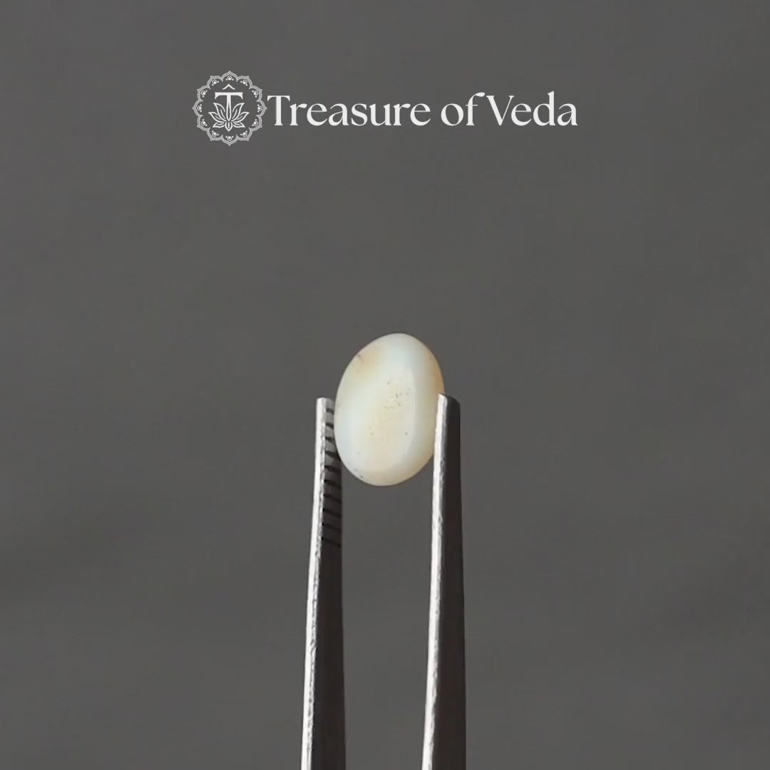 Opal - 5 Carats