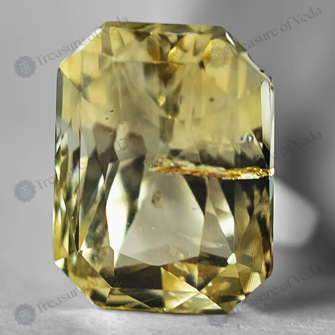 Yellow Sapphire - 3.32 Carats