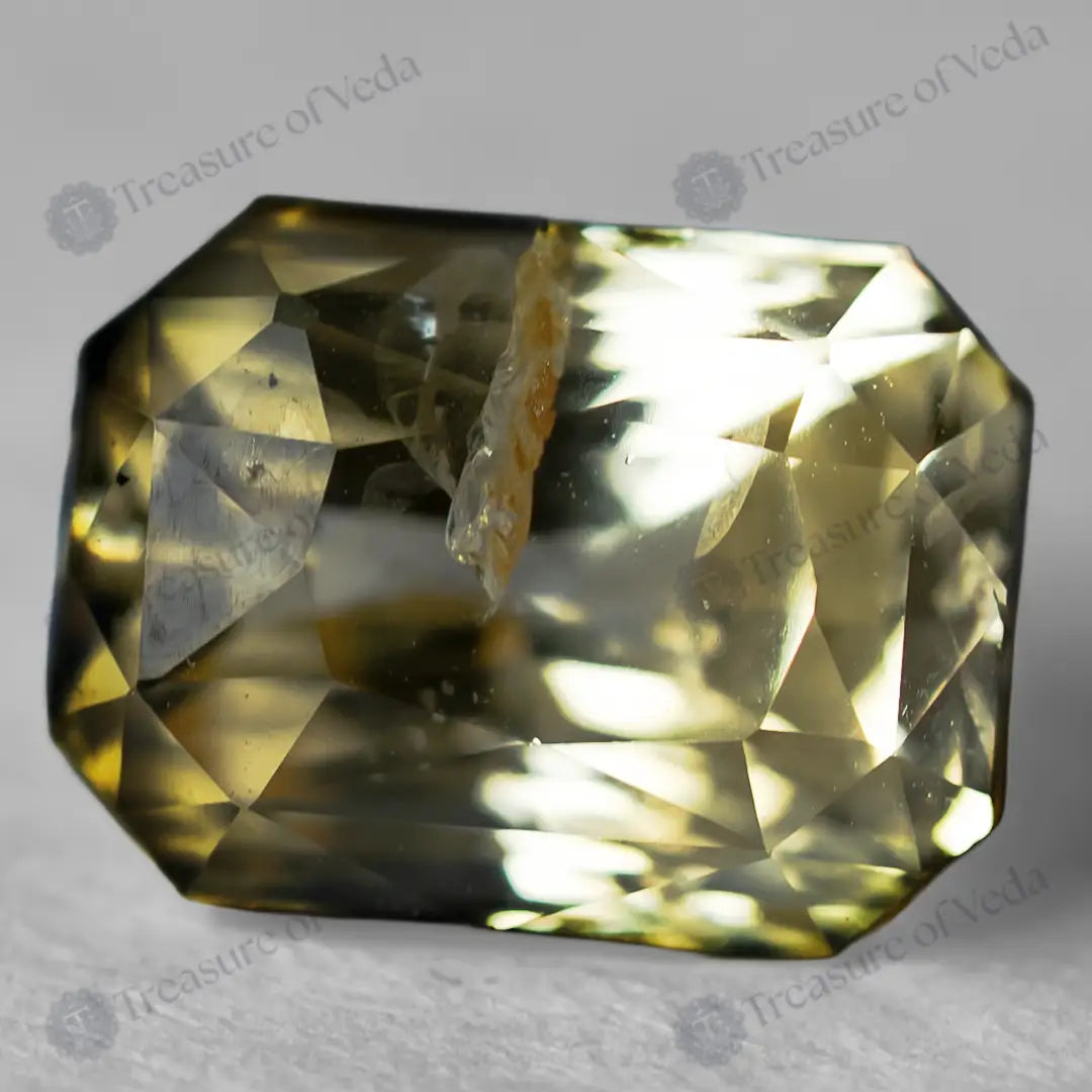 Yellow Sapphire - 3.32 Carats